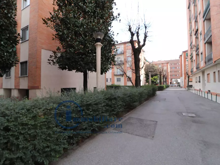 Immagine 31 di Appartamento in affitto  in Via Lodovico Il Moro 159 a Milano