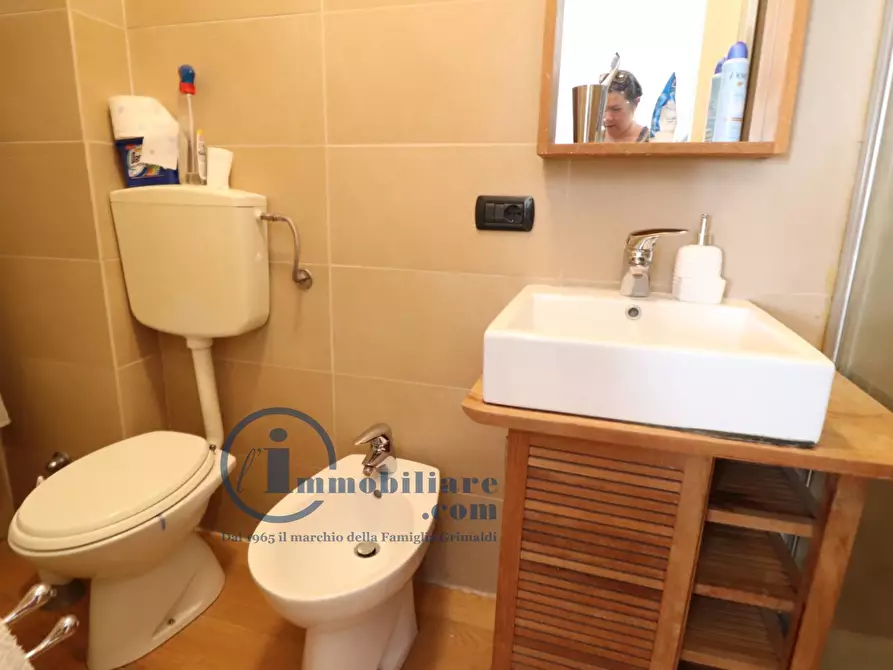 Immagine 17 di Appartamento in affitto  in Via Bordighera 20 a Milano