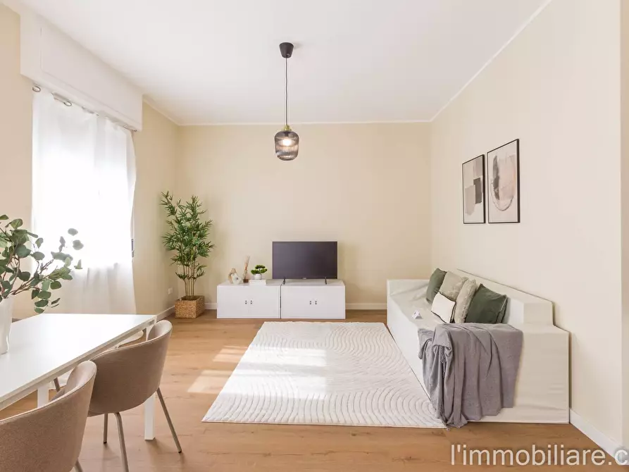 Immagine 3 di Appartamento in vendita  in Via Guglielmo Marconi 60 a Verona