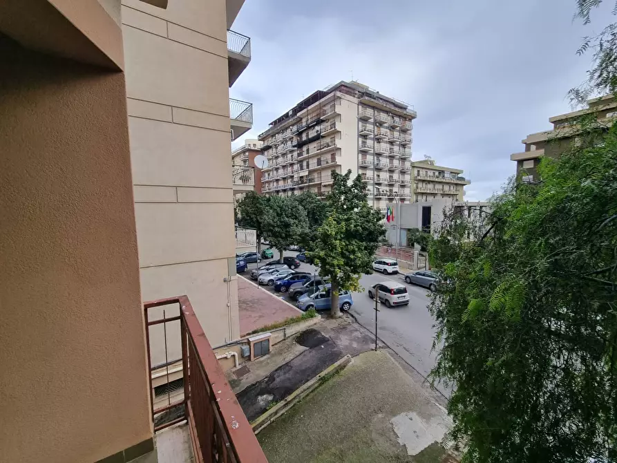 Immagine 12 di Appartamento in vendita  in Via Niccolò tommaseo 57 a Bagheria