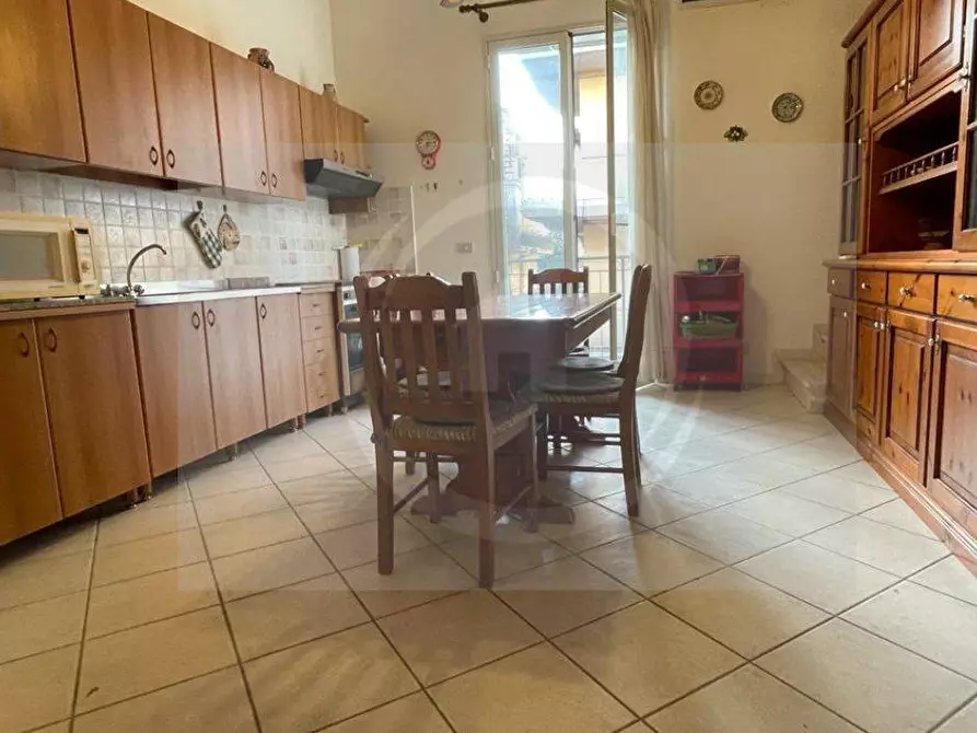 Immagine 3 di Appartamento in vendita  in Via Monteleone 38 a Bagheria