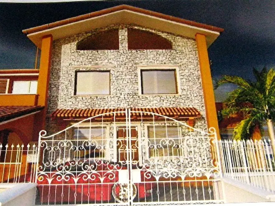 Immagine 9 di Terreno residenziale in vendita  a Avella