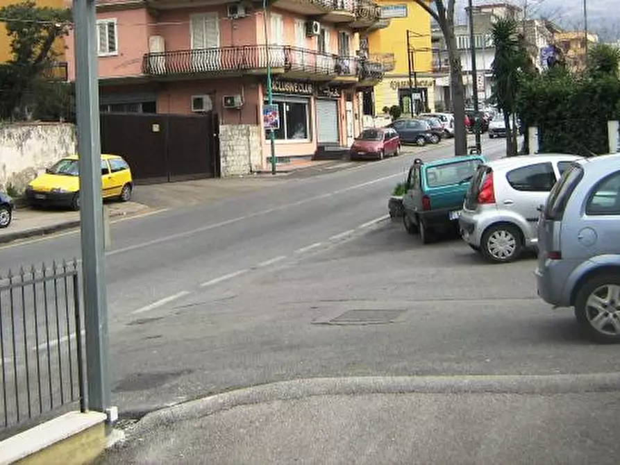 Immagine 7 di Locale commerciale in vendita  in via nazionale delle puglie a Aiello Del Sabato