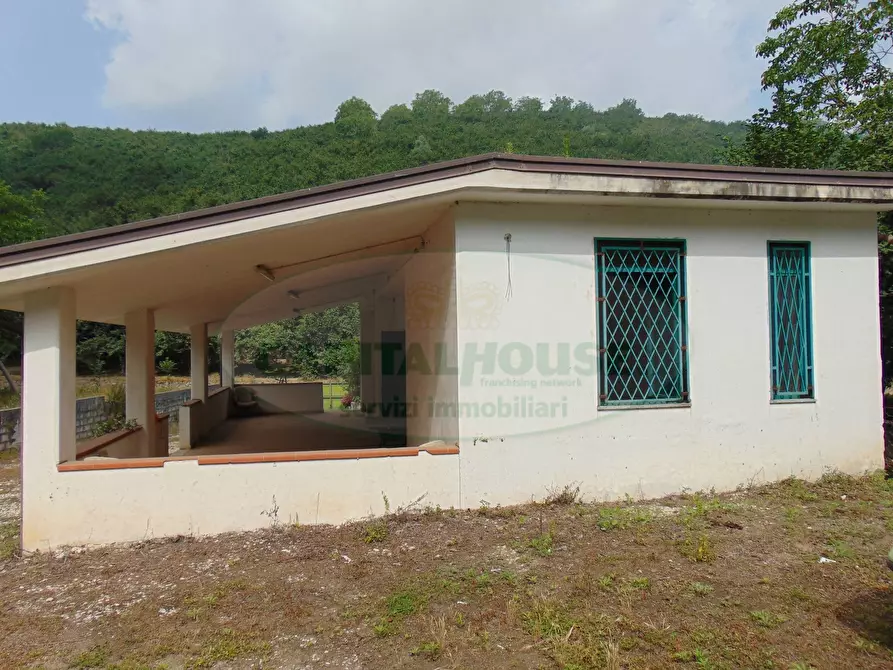 Immagine 2 di Terreno agricolo in vendita  in mugnano del cardinale a Mugnano Del Cardinale
