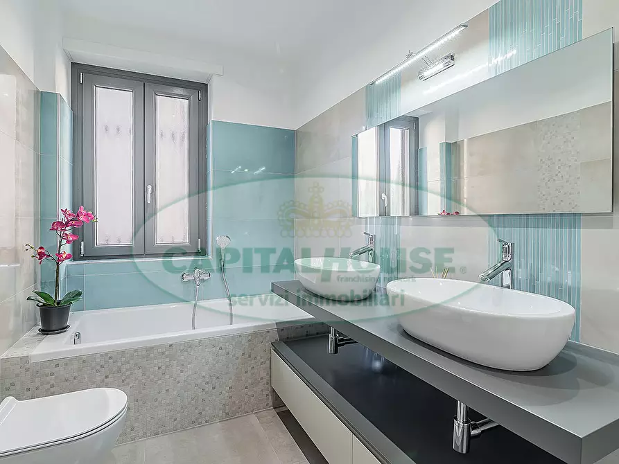 Immagine 10 di Appartamento in vendita  in via ottaviano a Cercola