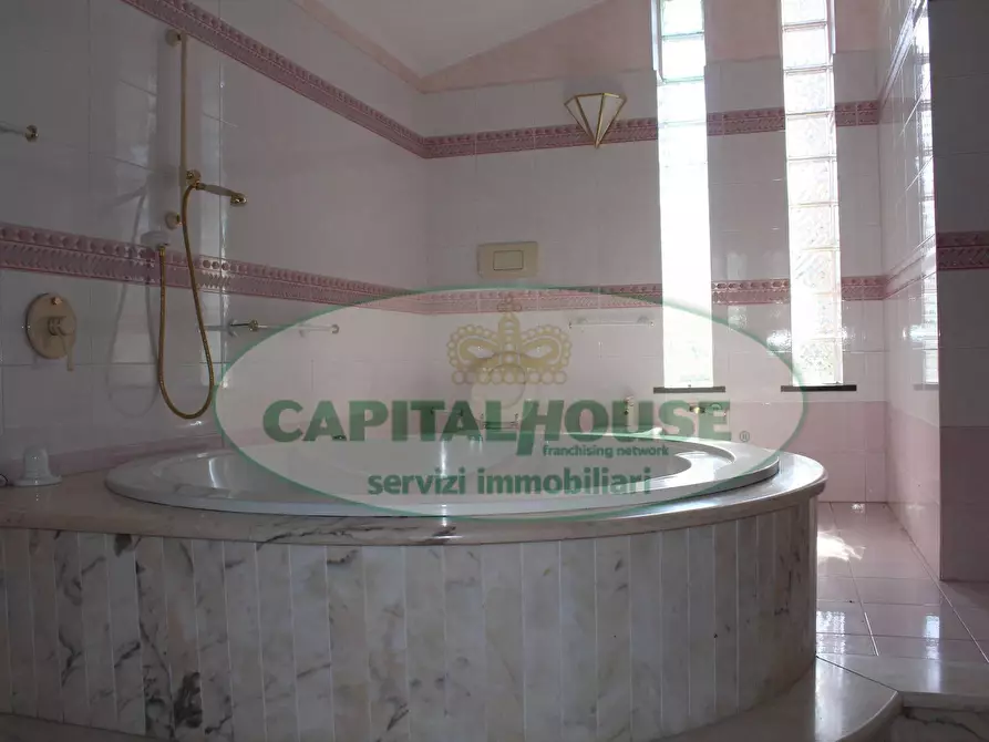 Immagine 21 di Villa in affitto  in via lainaio I tratto a Ottaviano