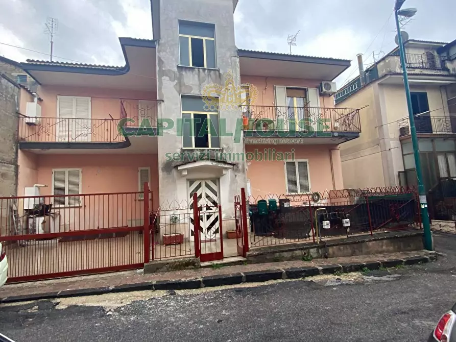 Immagine 1 di Casa indipendente in vendita  in quadrelle a Quadrelle