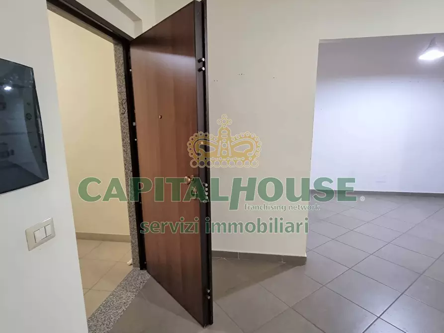 Immagine 9 di Ufficio in vendita  a Camigliano