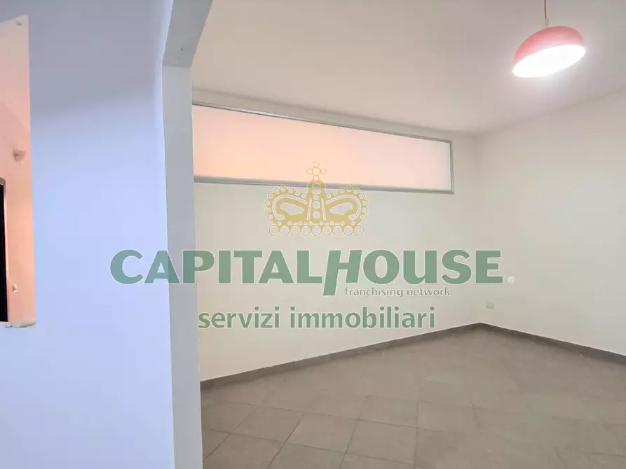Immagine 12 di Ufficio in vendita  a Camigliano