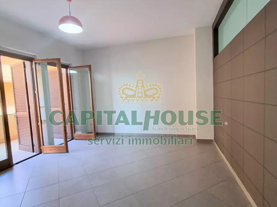 Immagine 24 di Ufficio in vendita  a Camigliano