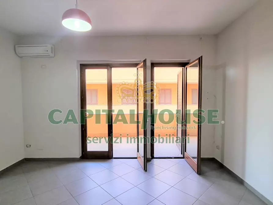 Immagine 25 di Ufficio in vendita  a Camigliano