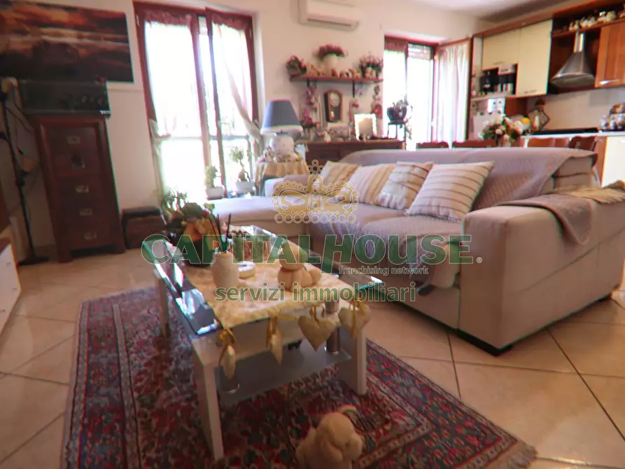 Immagine 5 di Appartamento in vendita  in Via Patturelli a Capodrise