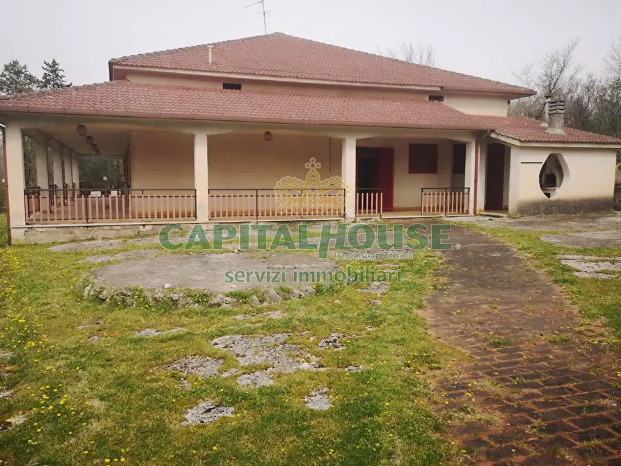 Immagine 21 di Casa indipendente in vendita  a Castel Di Sasso