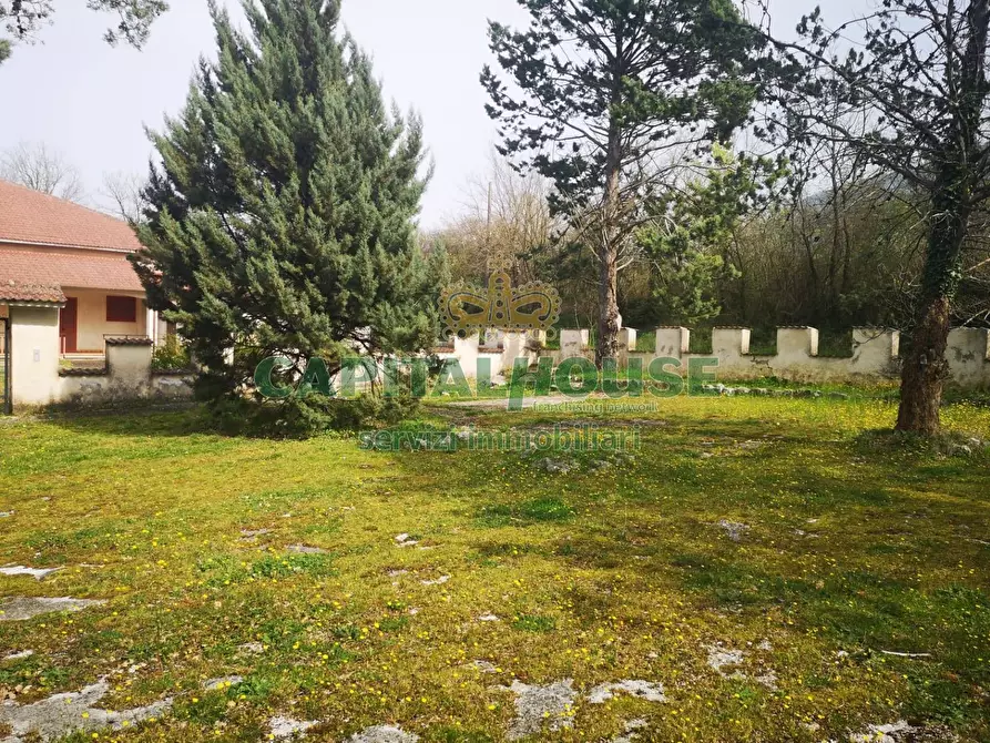 Immagine 42 di Casa indipendente in vendita  a Castel Di Sasso