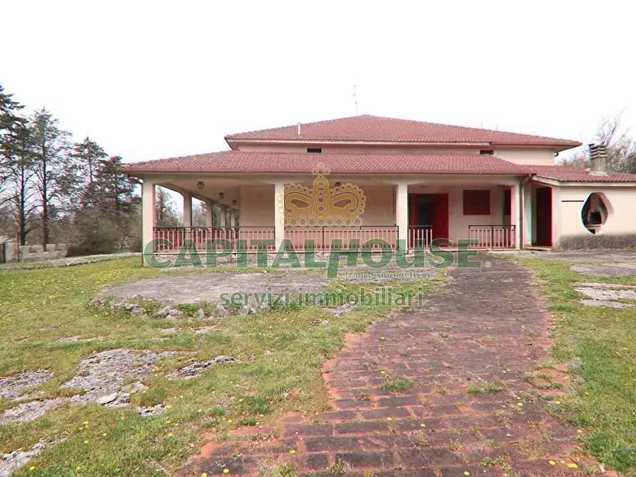 Immagine 46 di Casa indipendente in vendita  a Castel Di Sasso