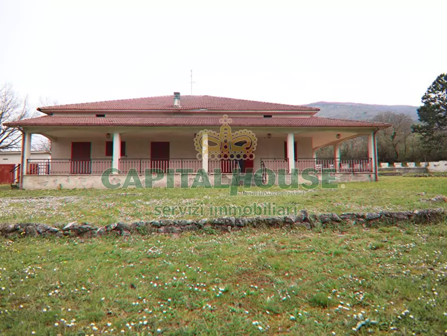 Immagine 53 di Casa indipendente in vendita  a Castel Di Sasso