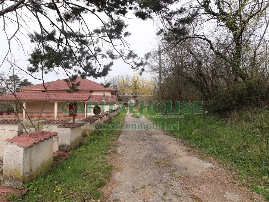 Immagine 56 di Casa indipendente in vendita  a Castel Di Sasso