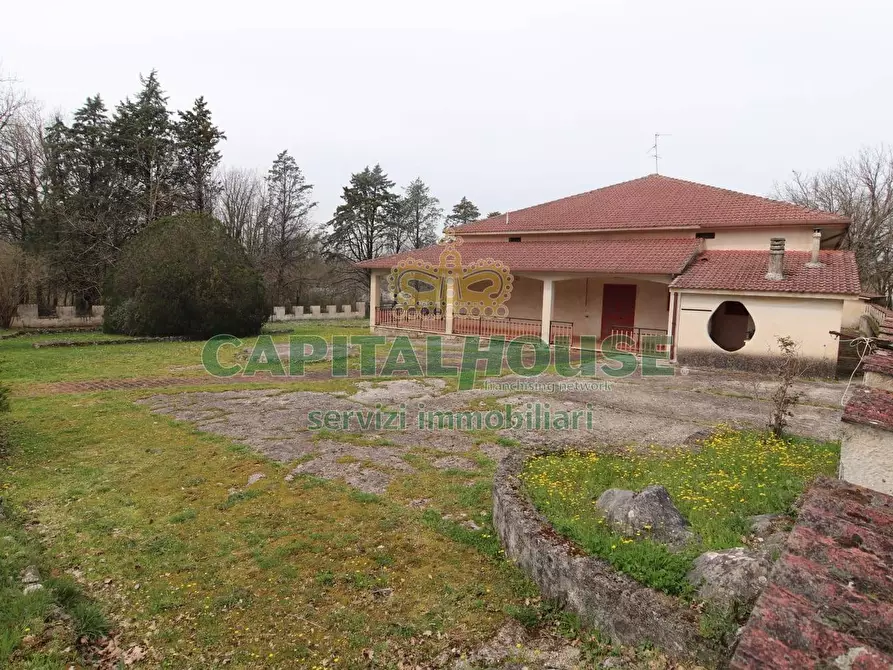 Immagine 57 di Casa indipendente in vendita  a Castel Di Sasso