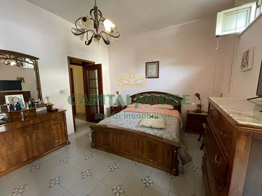 Immagine 8 di Casa semindipendente in vendita  in via giugliani a Cercola
