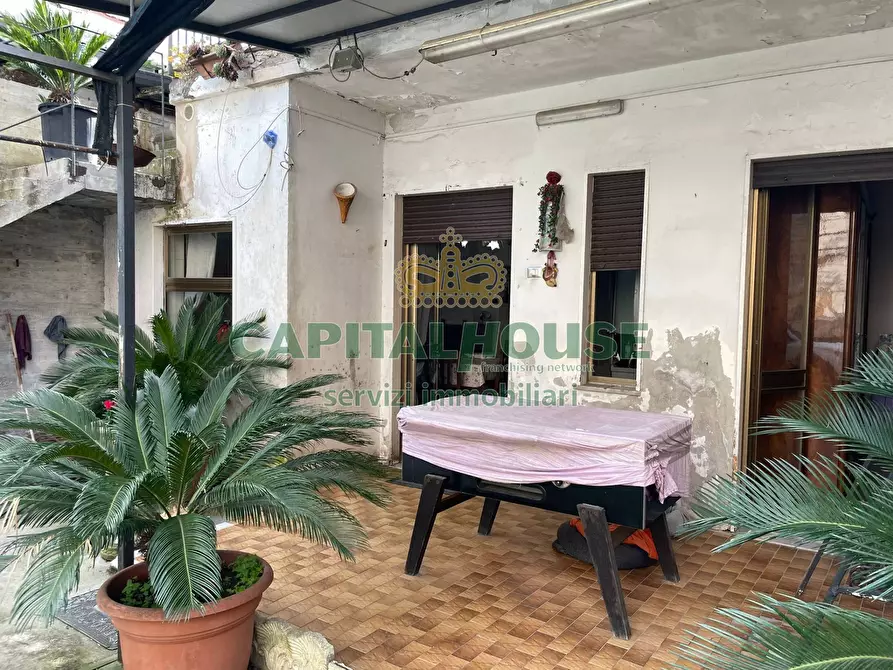Immagine 10 di Casa semindipendente in vendita  in via giugliani a Cercola