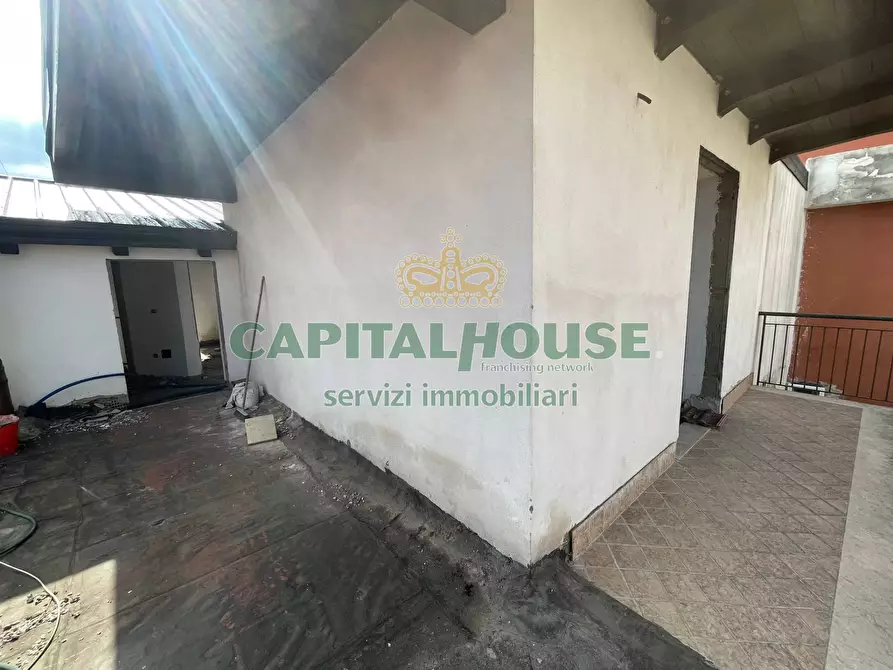 Immagine 15 di Casa semindipendente in vendita  in via giugliani a Cercola