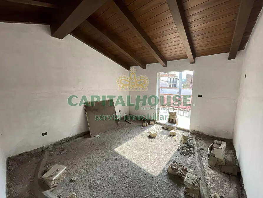 Immagine 33 di Casa semindipendente in vendita  in via giugliani a Cercola