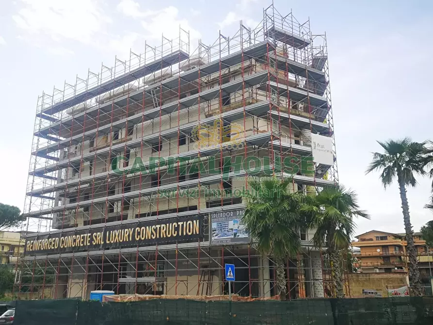 Immagine 8 di Locale commerciale in vendita  in Via Umberto Saba a Capodrise