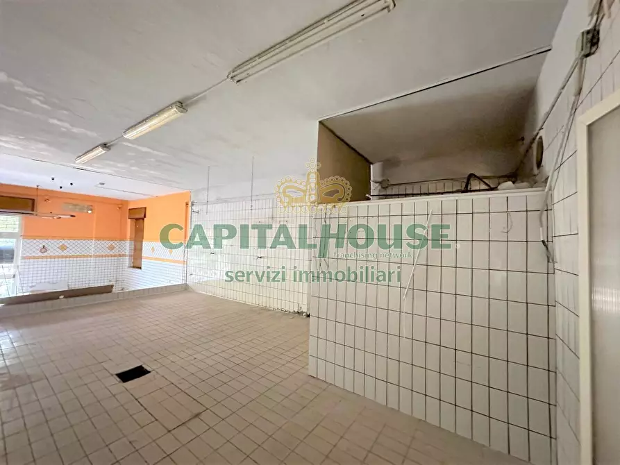 Immagine 4 di Locale commerciale in affitto  in baiano a Baiano