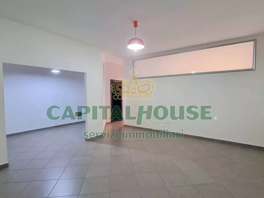 Immagine 1 di Ufficio in vendita  a Camigliano