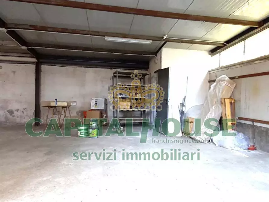 Immagine 3 di Magazzino in affitto  in ZONA VARIANTE a San Prisco