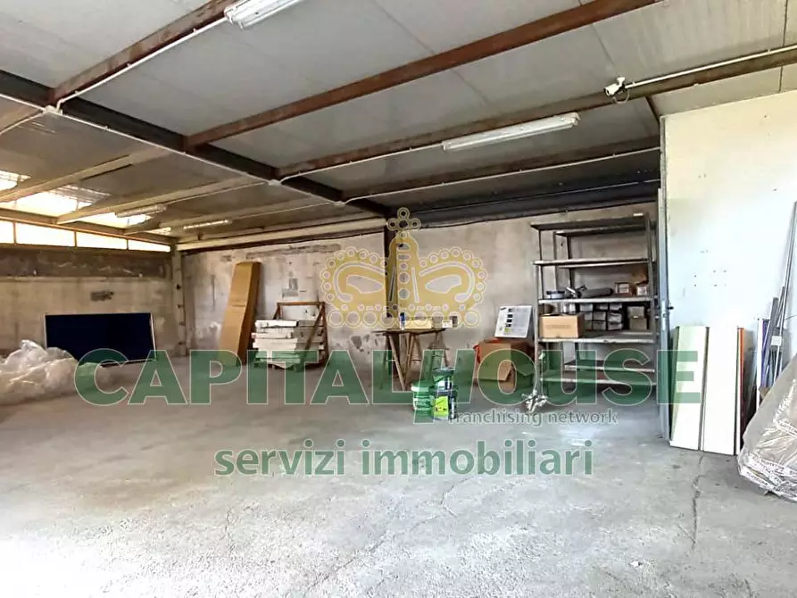 Immagine 5 di Magazzino in affitto  in ZONA VARIANTE a San Prisco