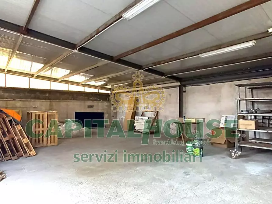 Immagine 6 di Magazzino in affitto  in ZONA VARIANTE a San Prisco