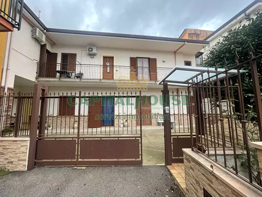 Immagine 1 di Appartamento in vendita  in avella a Avella