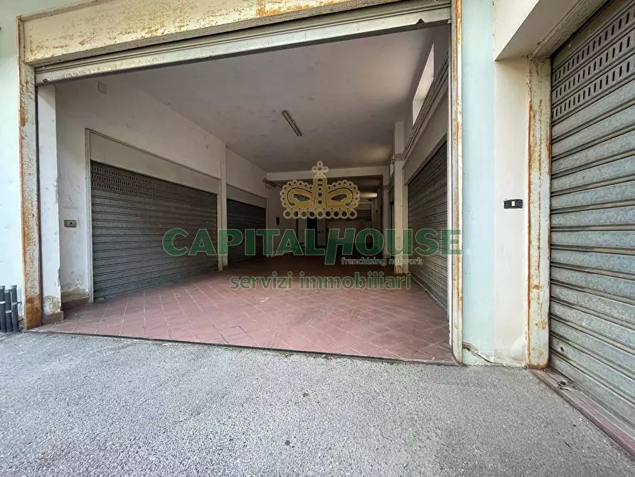 Immagine 2 di Box auto in vendita  in Via Eduardo Lanzara a Castel San Giorgio