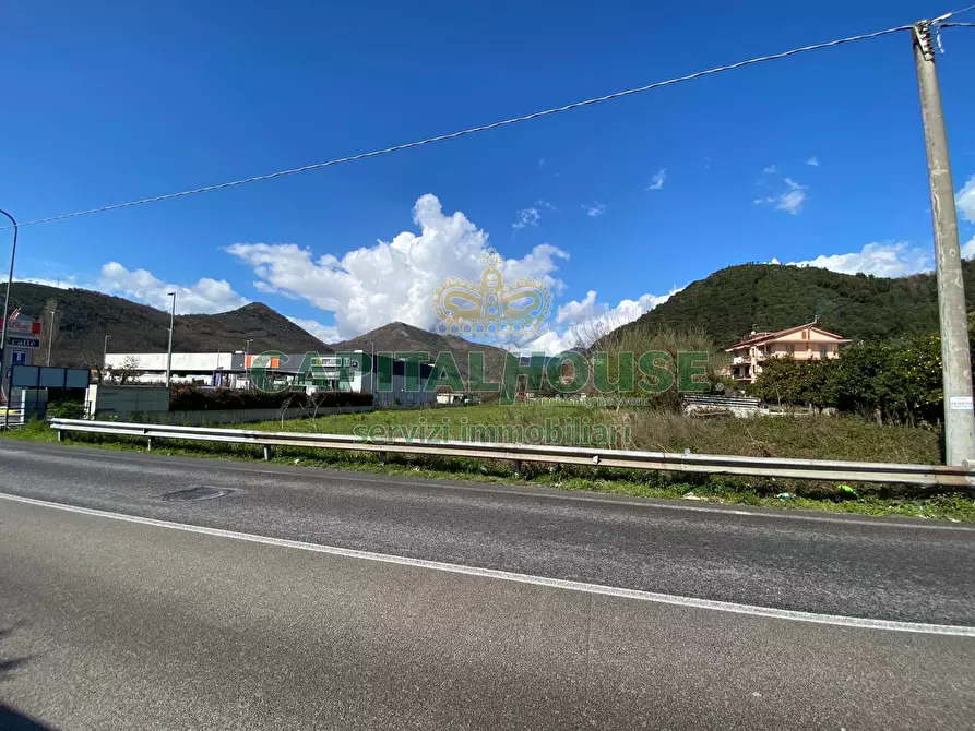 Immagine 2 di Terreno residenziale in vendita  in Via Codola a Mercato San Severino