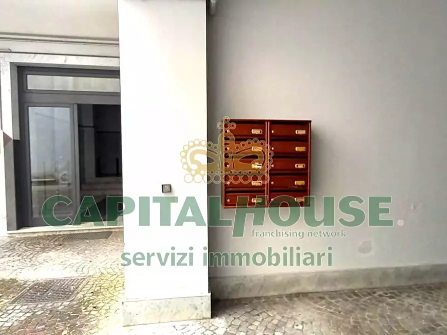 Immagine 10 di Attico in affitto  in piazza medaglie d'oro a Capua