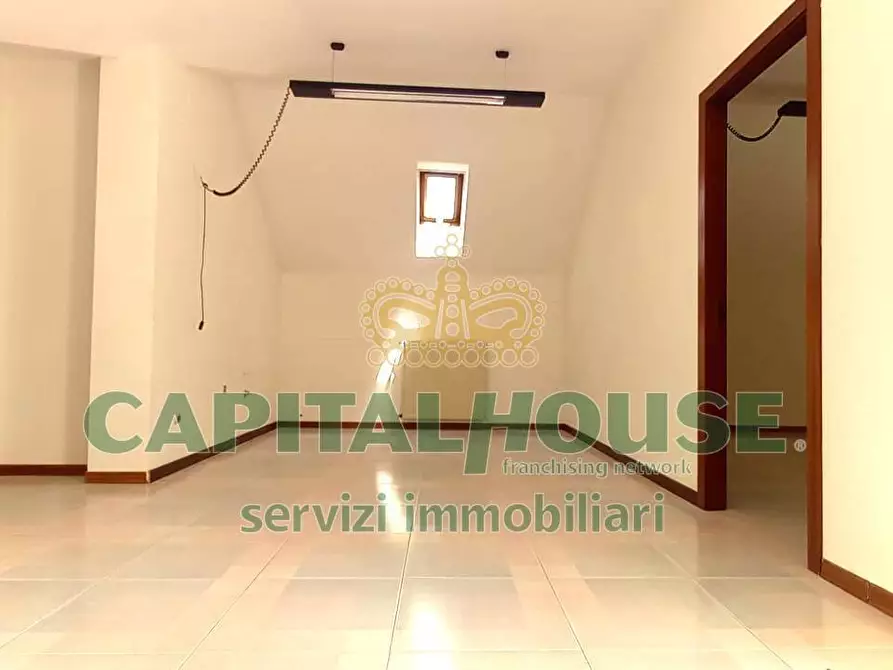 Immagine 34 di Attico in affitto  in piazza medaglie d'oro a Capua