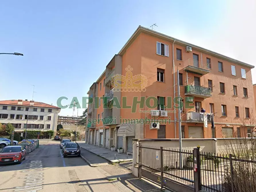 Immagine 26 di Appartamento in vendita  in Via Ferrarese a Bologna