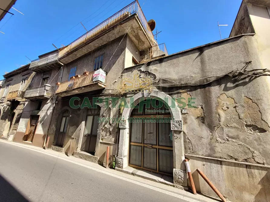 Immagine 1 di Casa indipendente in vendita  a Mercato San Severino