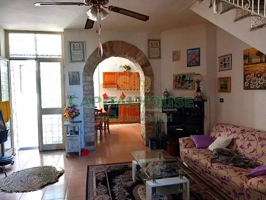 Immagine 3 di Casa semindipendente in vendita  in sirignano a Sirignano