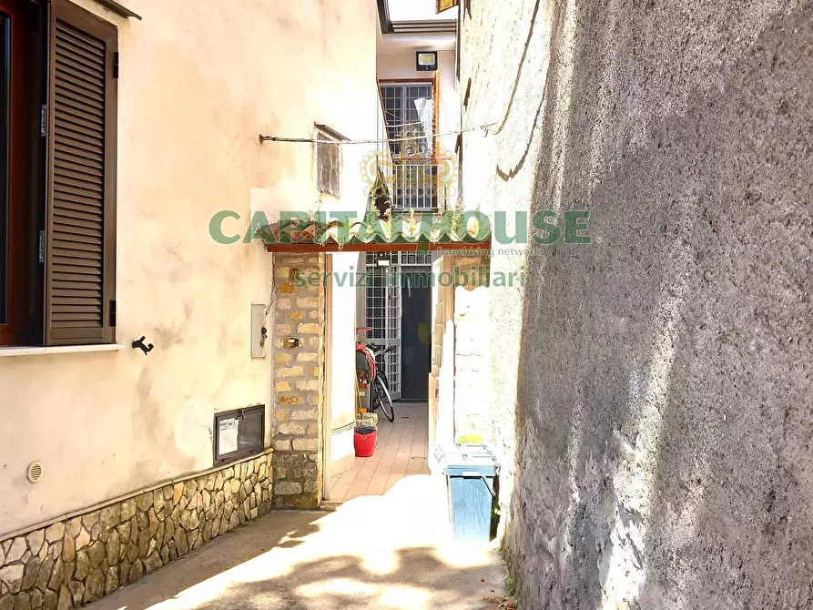 Immagine 28 di Casa semindipendente in vendita  in sirignano a Sirignano