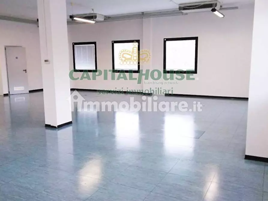 Immagine 5 di Ufficio in affitto  in Via Piero Gobetti a Bologna