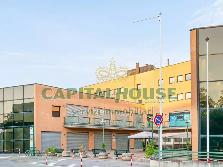 Immagine 11 di Ufficio in affitto  in Via Piero Gobetti a Bologna