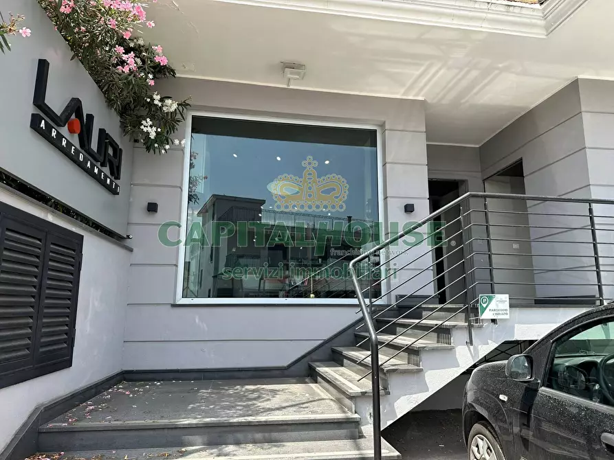 Immagine 12 di Laboratorio in affitto  in via nuova saviano a Cercola