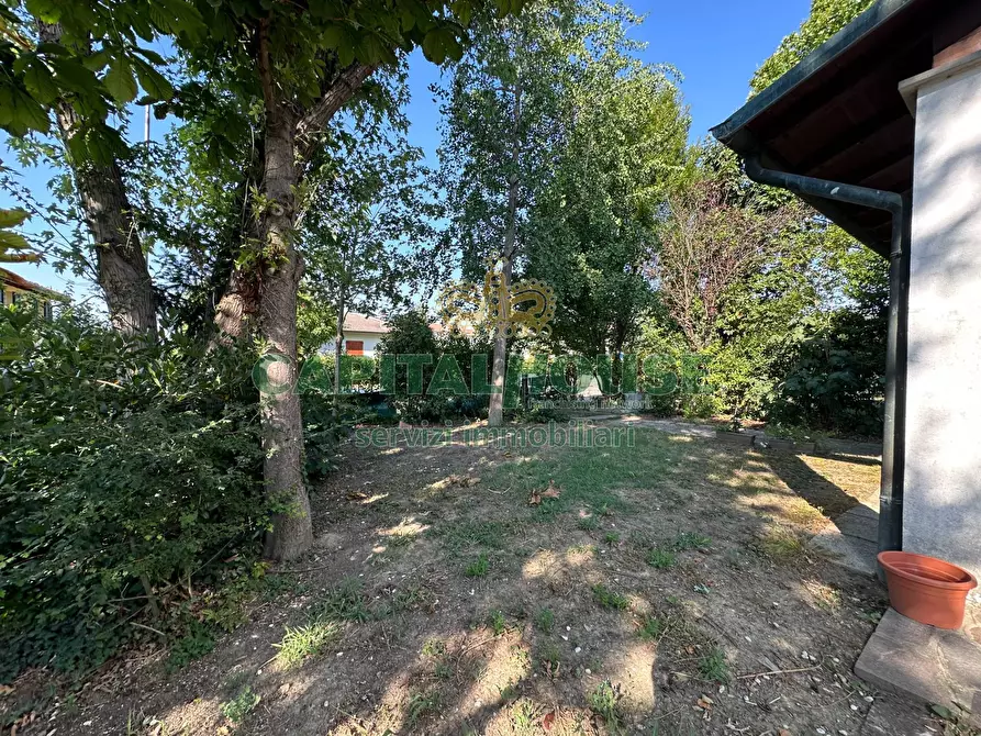Immagine 10 di Villa in affitto  in Via Irma Bandiera a Granarolo Dell'emilia