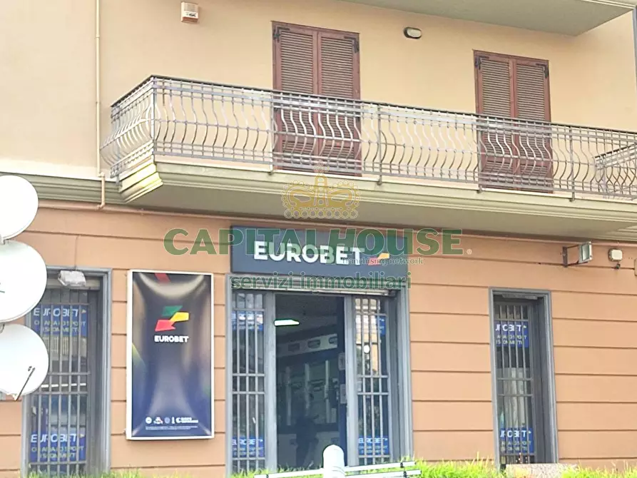 Immagine 5 di Locale commerciale in vendita  in via nazionale delle puglie a Aiello Del Sabato