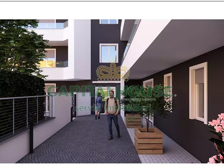 Immagine 2 di Appartamento in vendita  in zona macello a Capua