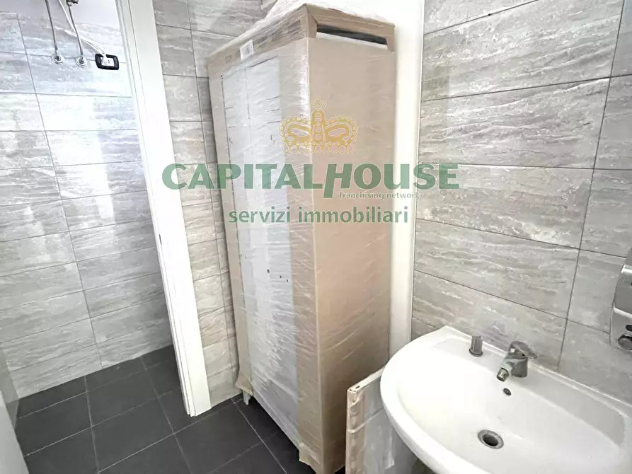 Immagine 22 di Locale commerciale in affitto  in zona supermercato Decò a Santa Maria Capua Vetere