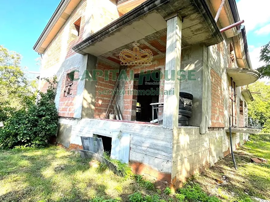 Immagine 4 di Villa in vendita  in avella a Avella