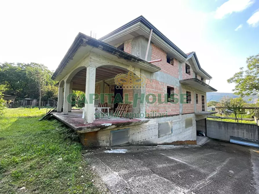 Immagine 11 di Villa in vendita  in avella a Avella